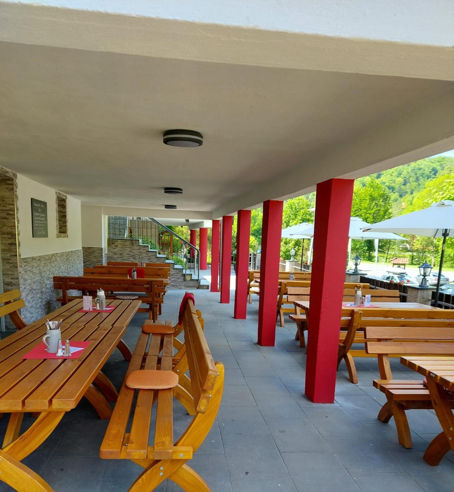 Hotel Landgasthof Frankenstern Ґесвайнштайн Екстер'єр фото