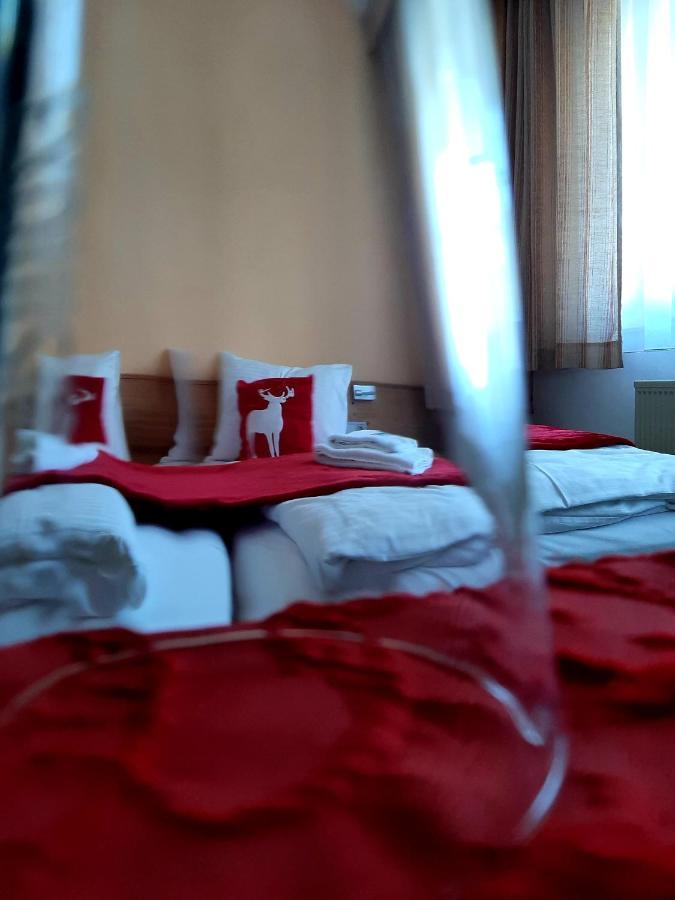 Hotel Landgasthof Frankenstern Ґесвайнштайн Екстер'єр фото